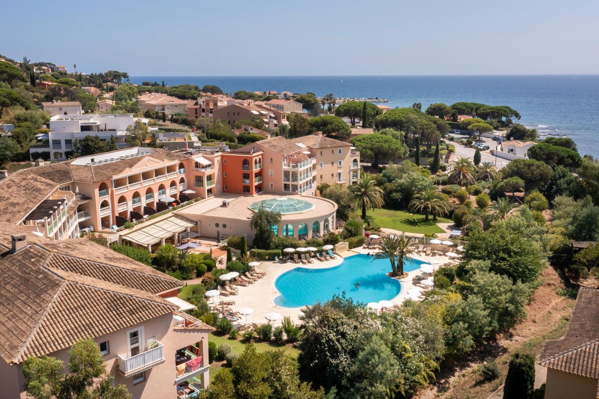 Résidence Pierre&Vacances Premium Les Calanques des Issambres Les Issambres Exterior foto