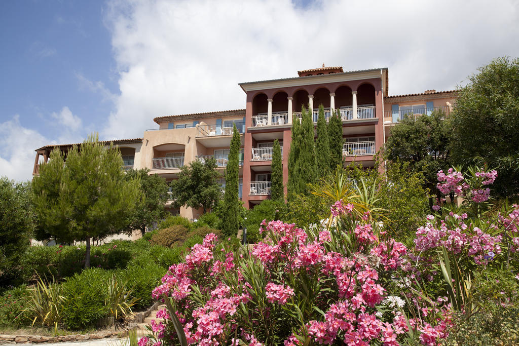 Résidence Pierre&Vacances Premium Les Calanques des Issambres Les Issambres Exterior foto