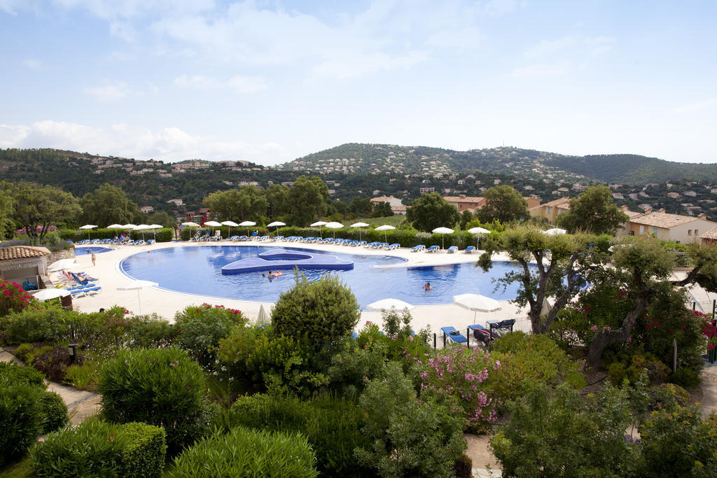 Résidence Pierre&Vacances Premium Les Calanques des Issambres Les Issambres Exterior foto