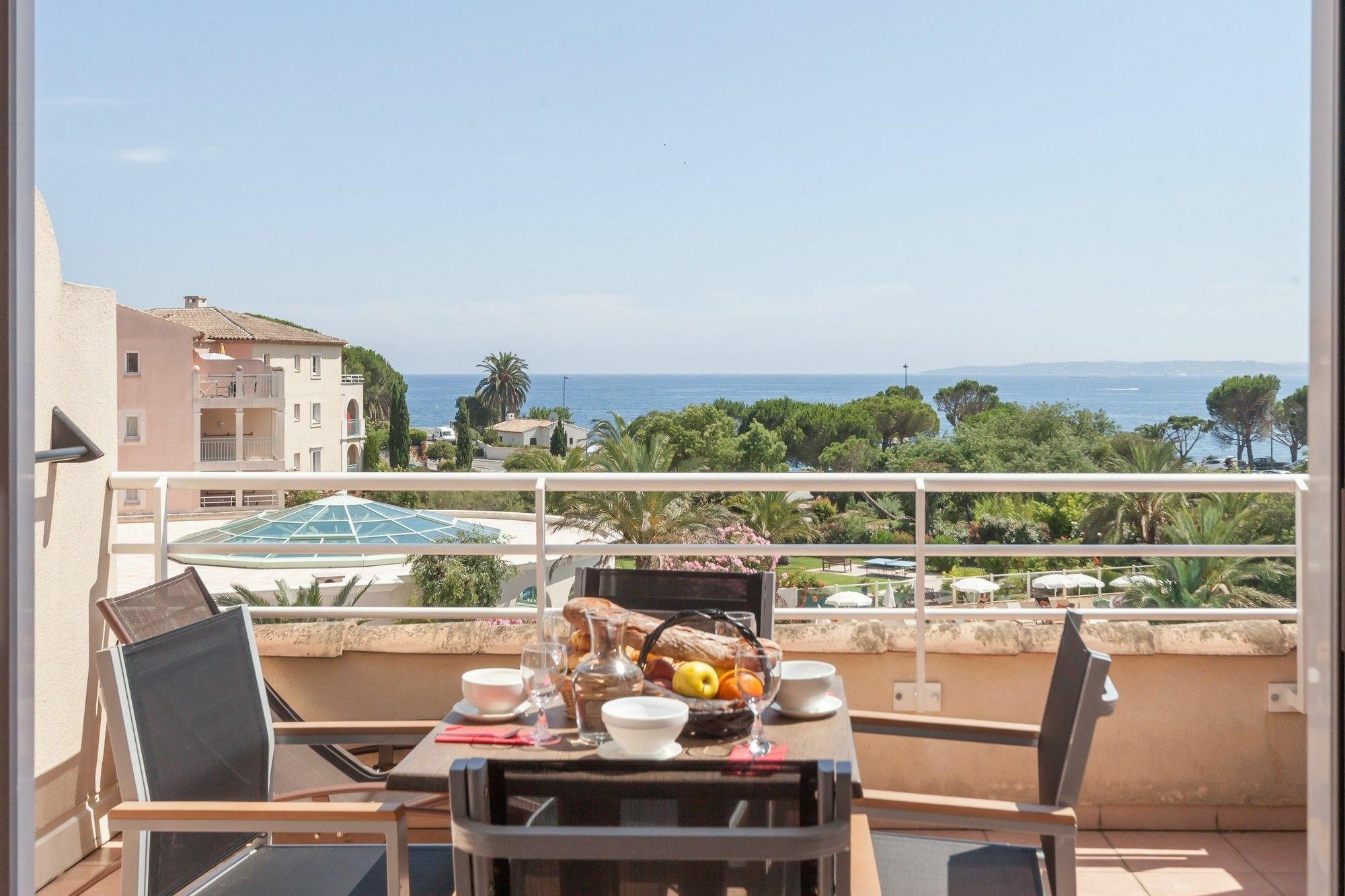 Résidence Pierre&Vacances Premium Les Calanques des Issambres Les Issambres Exterior foto